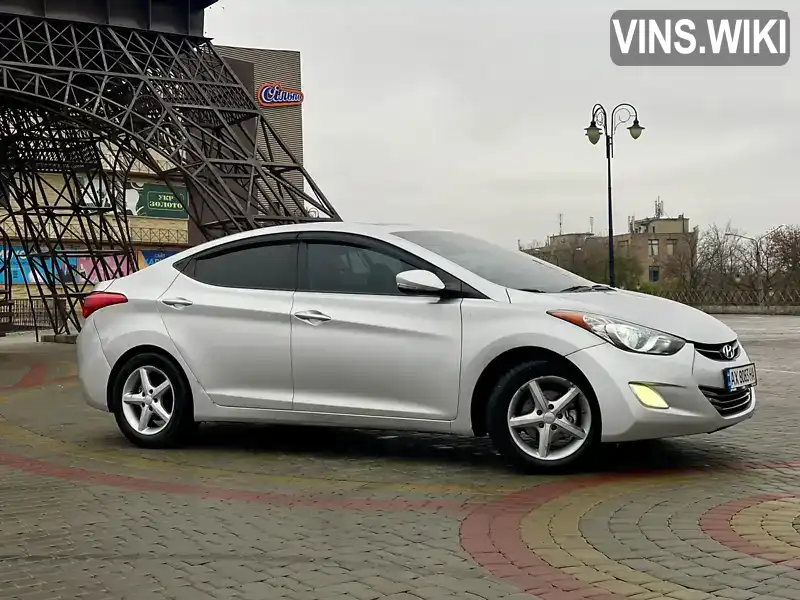 Седан Hyundai Elantra 2012 1.8 л. Автомат обл. Харківська, Харків - Фото 1/21