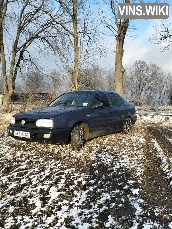 Седан Volkswagen Vento 1997 1.9 л. Ручная / Механика обл. Черновицкая, Кадубовцы - Фото 1/10