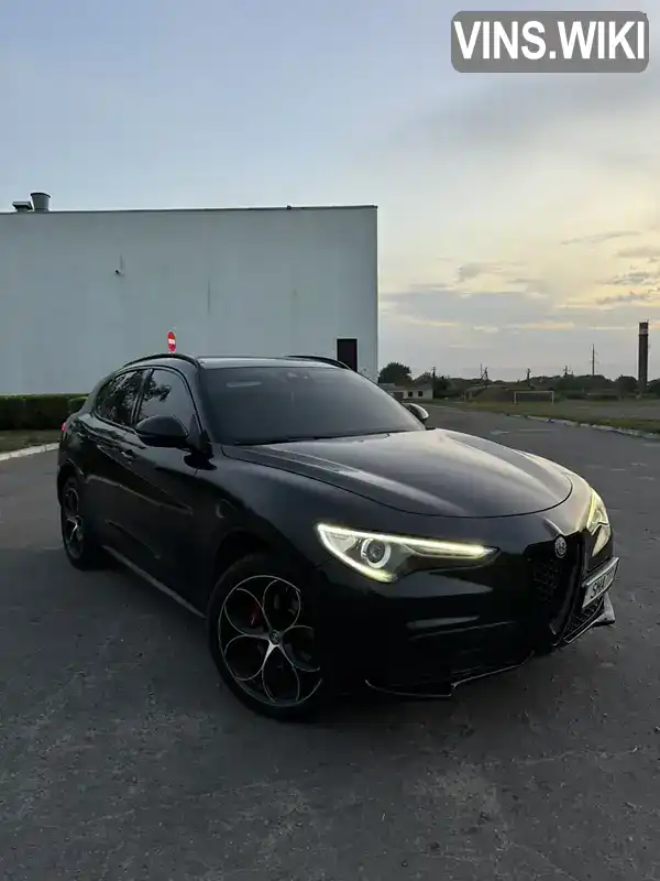 Позашляховик / Кросовер Alfa Romeo Stelvio 2019 2 л. Автомат обл. Полтавська, Полтава - Фото 1/8