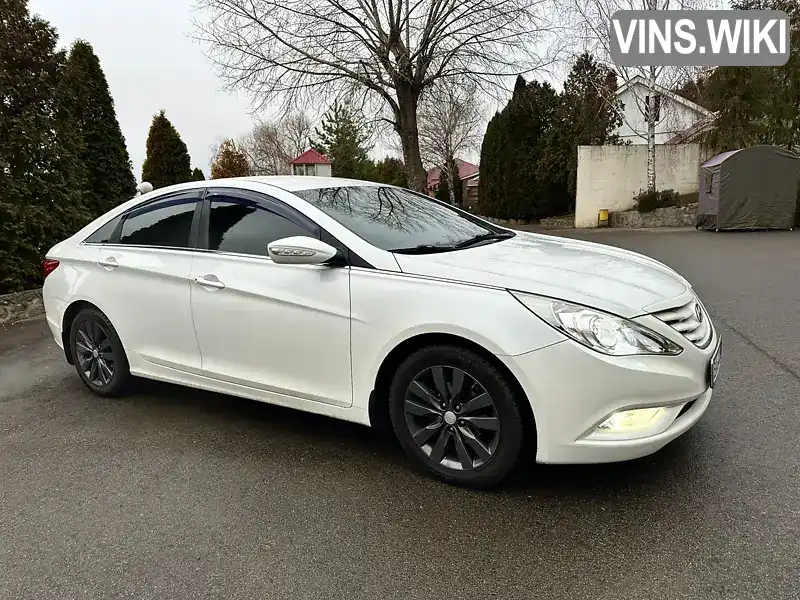 KMHEB41BBBA133781 Hyundai Sonata 2010 Седан 2 л. Фото 3