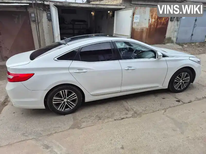 Седан Hyundai Grandeur 2013 3 л. Автомат обл. Одесская, Одесса - Фото 1/21