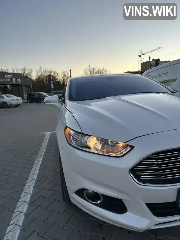 Седан Ford Fusion 2014 2 л. Автомат обл. Львовская, Стрый - Фото 1/21