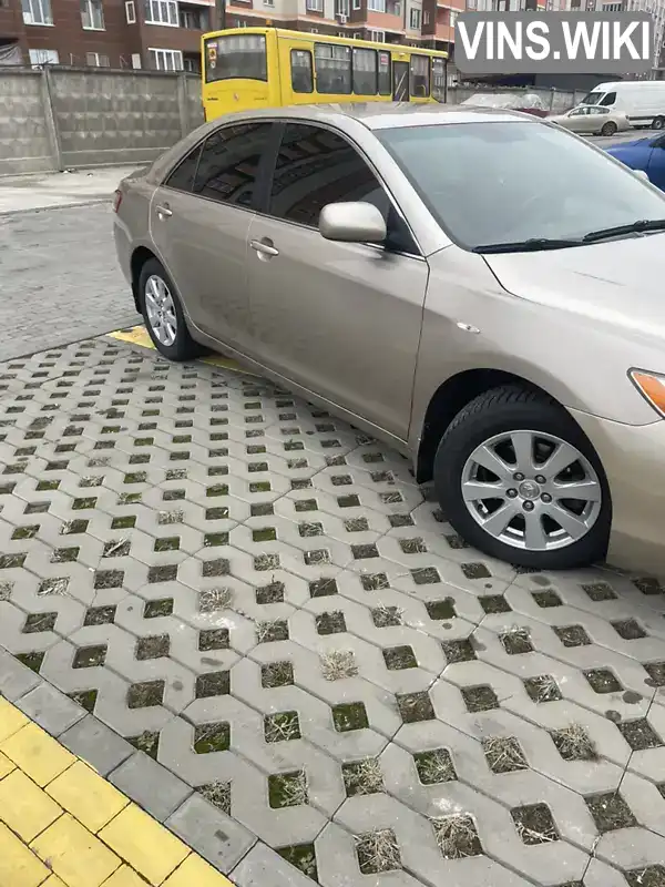 Седан Toyota Camry 2006 3.5 л. Автомат обл. Киевская, Софиевская Борщаговка - Фото 1/10