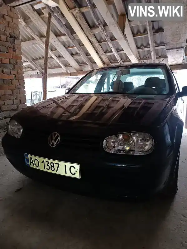 Хэтчбек Volkswagen Golf 2002 1.6 л. Ручная / Механика обл. Черниговская, Чернигов - Фото 1/17