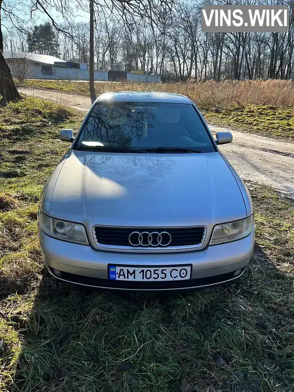 Седан Audi A4 2000 1.6 л. Ручна / Механіка обл. Житомирська, Звягель - Фото 1/21