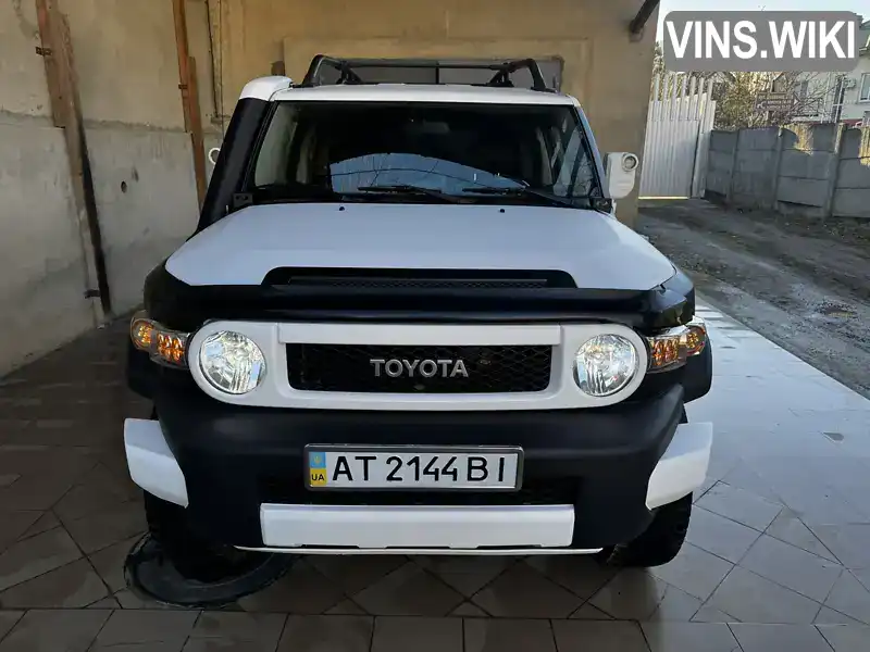 Внедорожник / Кроссовер Toyota FJ Cruiser 2008 4 л. Автомат обл. Ивано-Франковская, Ивано-Франковск - Фото 1/20