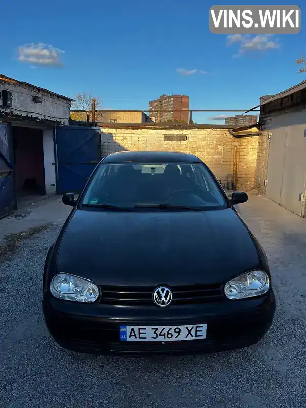 Хетчбек Volkswagen Golf 2000 1.39 л. Ручна / Механіка обл. Дніпропетровська, Дніпро (Дніпропетровськ) - Фото 1/7