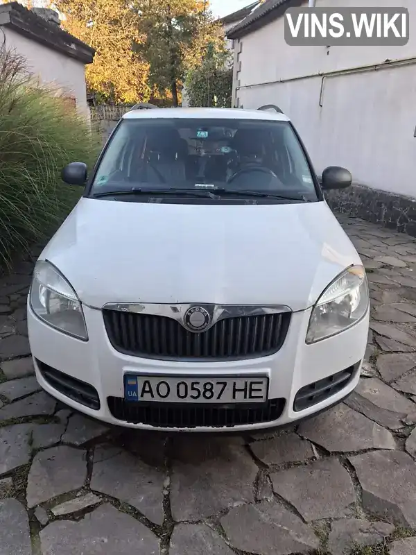 Універсал Skoda Fabia 2009 1.2 л. Ручна / Механіка обл. Закарпатська, Ужгород - Фото 1/11