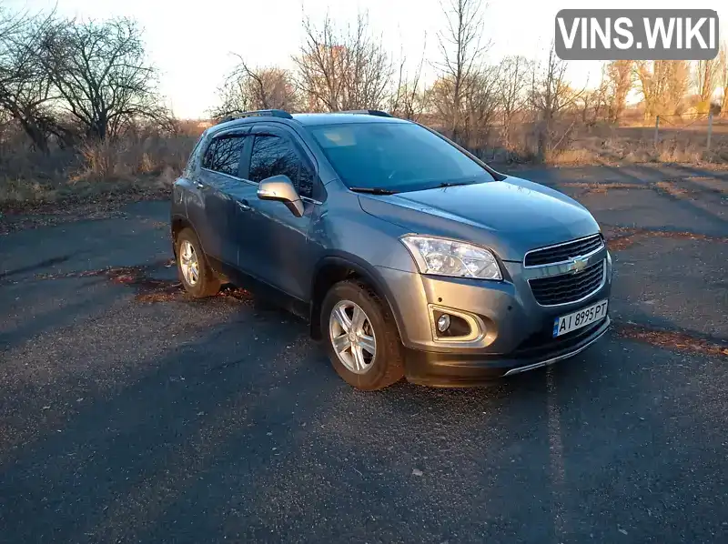 Внедорожник / Кроссовер Chevrolet Tracker 2013 1.8 л. Автомат обл. Киевская, Киев - Фото 1/20