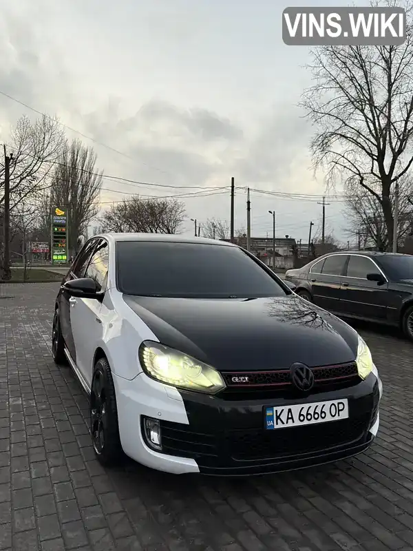 Хэтчбек Volkswagen Golf GTI 2012 1.98 л. Автомат обл. Киевская, Киев - Фото 1/21