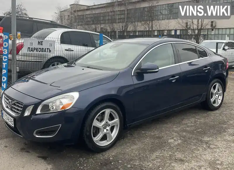 Седан Volvo S60 2012 2.52 л. Автомат обл. Київська, Київ - Фото 1/21