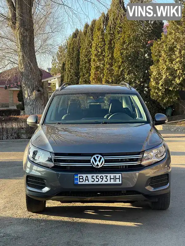 WVGAV7AX5GW614023 Volkswagen Tiguan 2016 Позашляховик / Кросовер 1.98 л. Фото 9