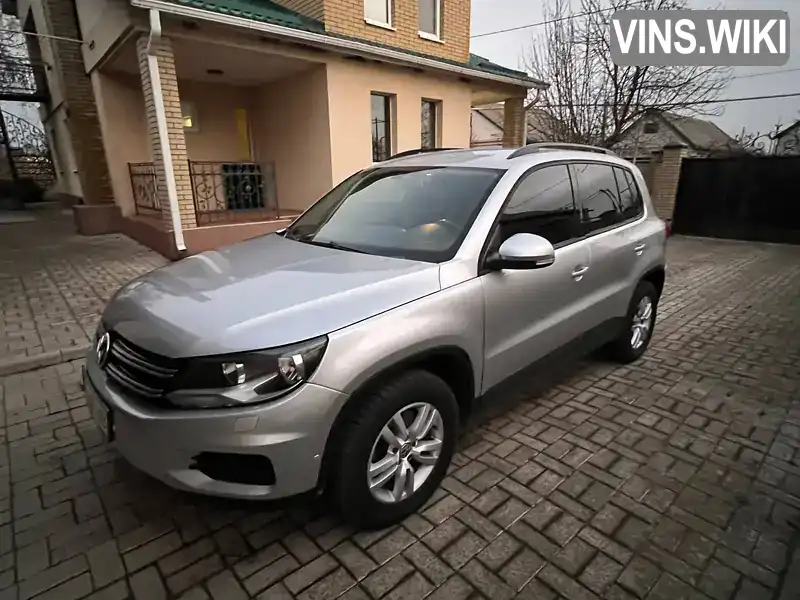 Позашляховик / Кросовер Volkswagen Tiguan 2015 2 л. Автомат обл. Дніпропетровська, Дніпро (Дніпропетровськ) - Фото 1/9