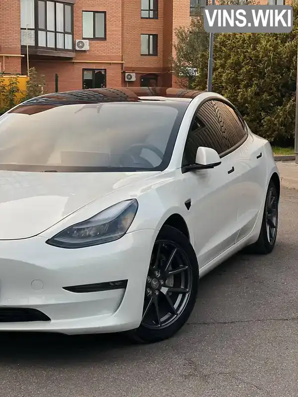 5YJ3E1EA0MF047249 Tesla Model 3 2021 Седан  Фото 2