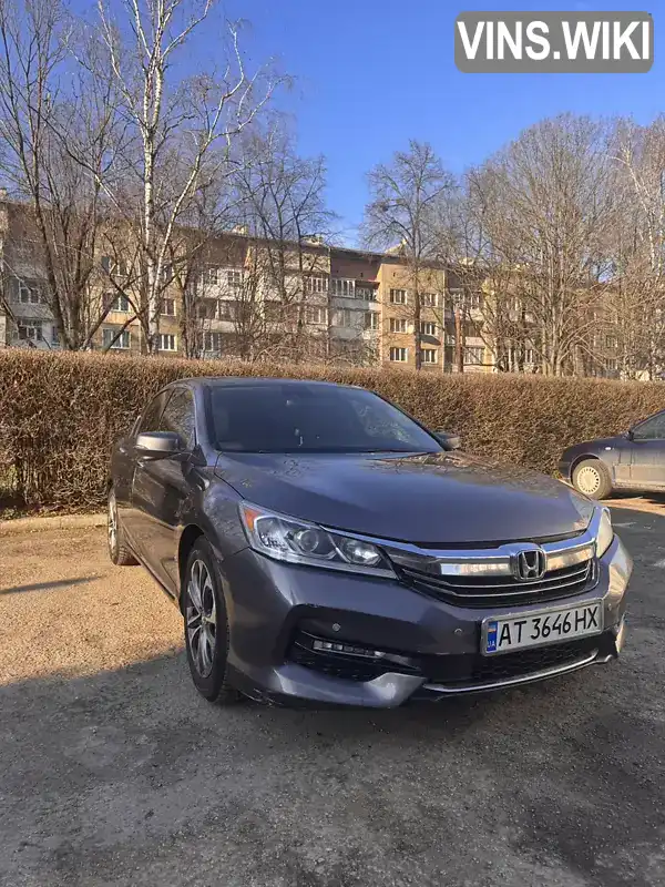 Седан Honda Accord 2017 2 л. обл. Черновицкая, Черновцы - Фото 1/21