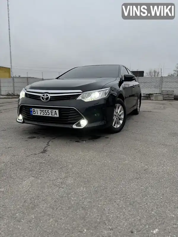 Седан Toyota Camry 2016 2.49 л. Автомат обл. Полтавская, Кременчуг - Фото 1/21