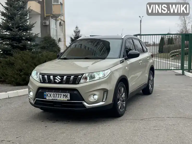 TSMLYE01S00723514 Suzuki Vitara 2019 Позашляховик / Кросовер  Фото 2