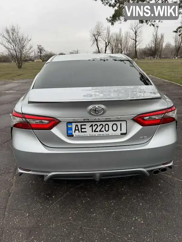 4T1B11HK3JU003160 Toyota Camry 2017 Седан 2.5 л. Фото 2