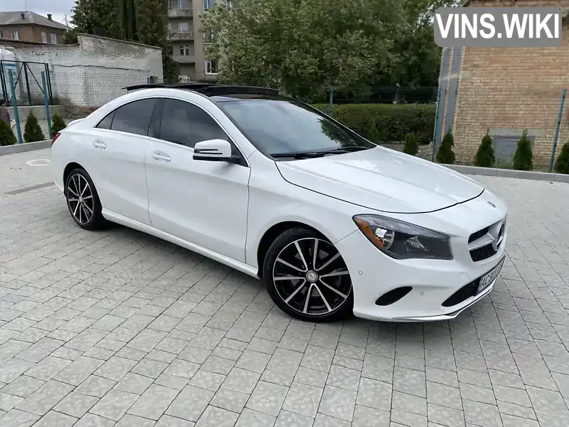 Седан Mercedes-Benz CLA-Class 2018 2 л. Автомат обл. Киевская, Киев - Фото 1/21