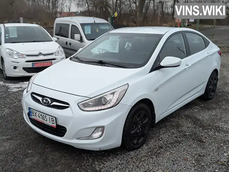 Z94CU41CADR208191 Hyundai Accent 2013 Седан 1.4 л. Фото 1