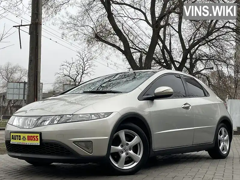 Хетчбек Honda Civic 2008 1.4 л. Ручна / Механіка обл. Миколаївська, Миколаїв - Фото 1/21