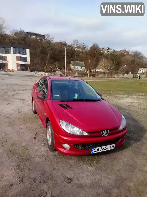 VF32BKFWA72785182 Peugeot 206 2008 Седан 1.36 л. Фото 1