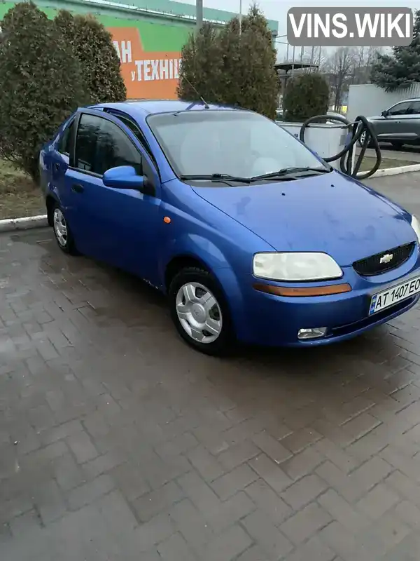 Y6DSF69YE4B282979 Chevrolet Aveo 2004 Седан 1.5 л. Фото 1