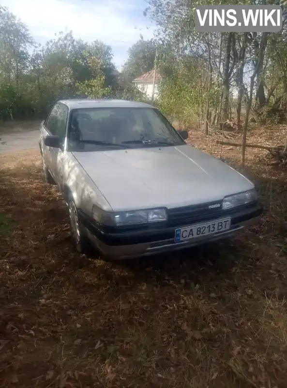 Седан Mazda 626 1990 2 л. обл. Черкасская, Умань - Фото 1/4