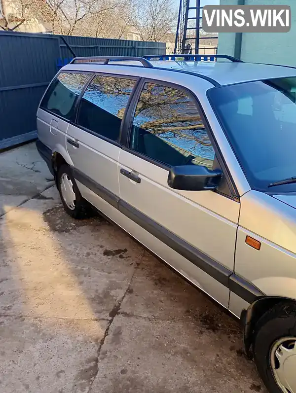 WVWZZZ31ZLE153578 Volkswagen Passat 1990 Універсал 1.78 л. Фото 3