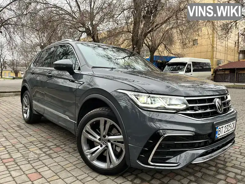 Позашляховик / Кросовер Volkswagen Tiguan 2021 1.98 л. Робот обл. Дніпропетровська, Дніпро (Дніпропетровськ) - Фото 1/21