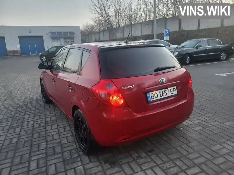 U5YFF24228L082577 Kia Ceed 2007 Хетчбек 1.6 л. Фото 6