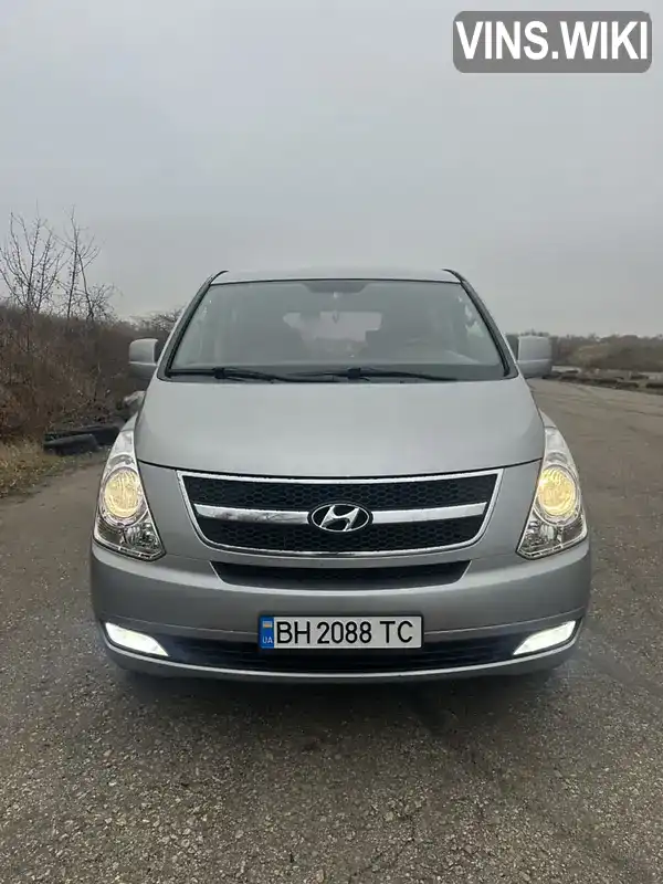 Минивэн Hyundai Grand Starex 2014 2.5 л. Автомат обл. Одесская, Одесса - Фото 1/14