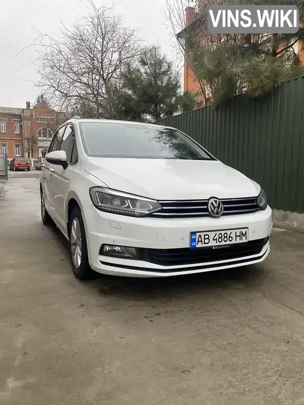 WVGZZZ1TZHW109380 Volkswagen Touran 2017 Мікровен 1.97 л. Фото 2