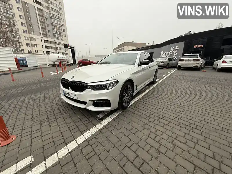 WBAJE7C50JG892441 BMW 5 Series 2018 Седан 3 л. Фото 9