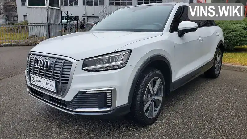 Внедорожник / Кроссовер Audi Q2L e-tron 2021 null_content л. Автомат обл. Киевская, Киев - Фото 1/17