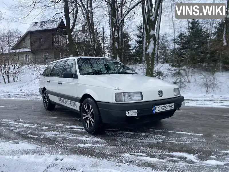 WVWZZZ31ZJE042470 Volkswagen Passat 1988 Універсал 1.6 л. Фото 2