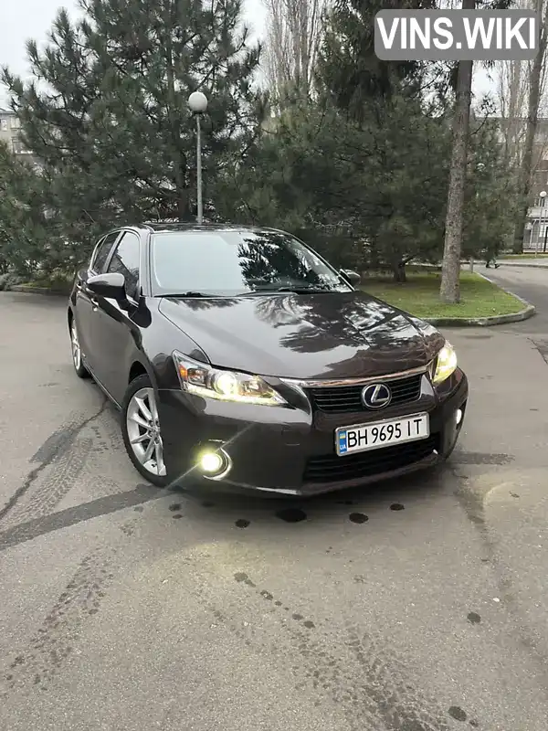 JTHKD5BHXB2019867 Lexus CT 2011 Хетчбек 1.8 л. Фото 6