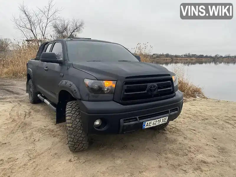 Пікап Toyota Tundra 2011 5.66 л. Автомат обл. Дніпропетровська, Новомосковськ - Фото 1/17