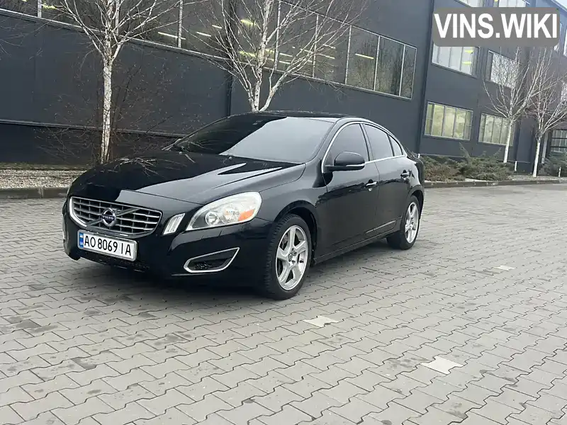 Седан Volvo S60 2012 2.5 л. Автомат обл. Ровенская, Ровно - Фото 1/21