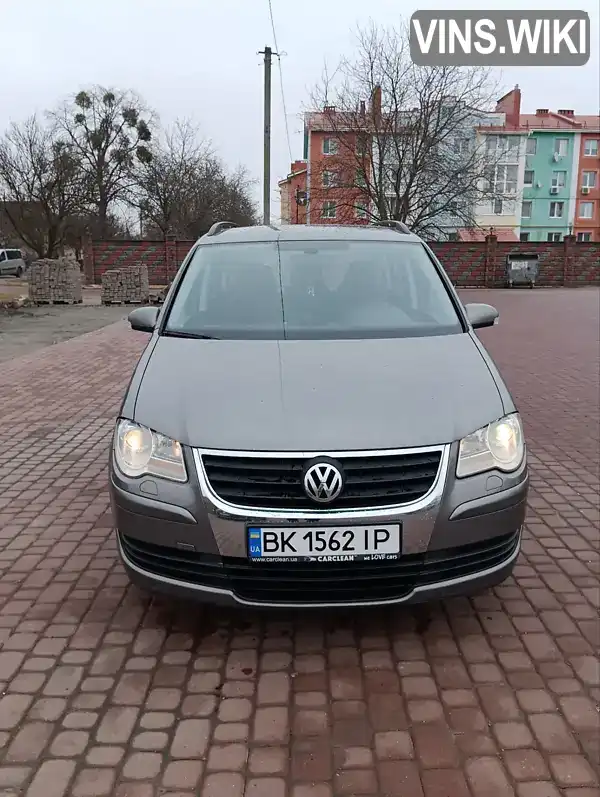 Мінівен Volkswagen Touran 2007 1.39 л. Ручна / Механіка обл. Рівненська, Рівне - Фото 1/13