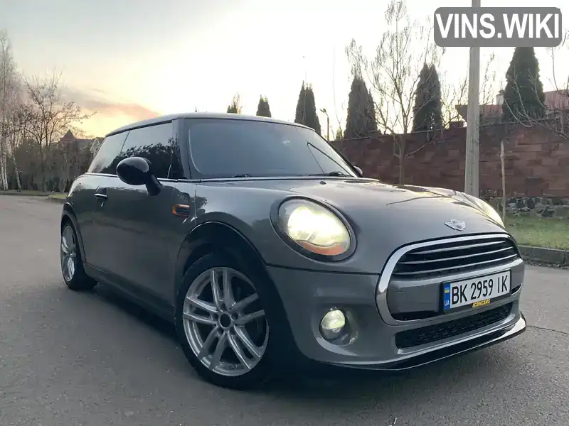 Хетчбек MINI Hatch 2015 1.5 л. Автомат обл. Рівненська, Рівне - Фото 1/21