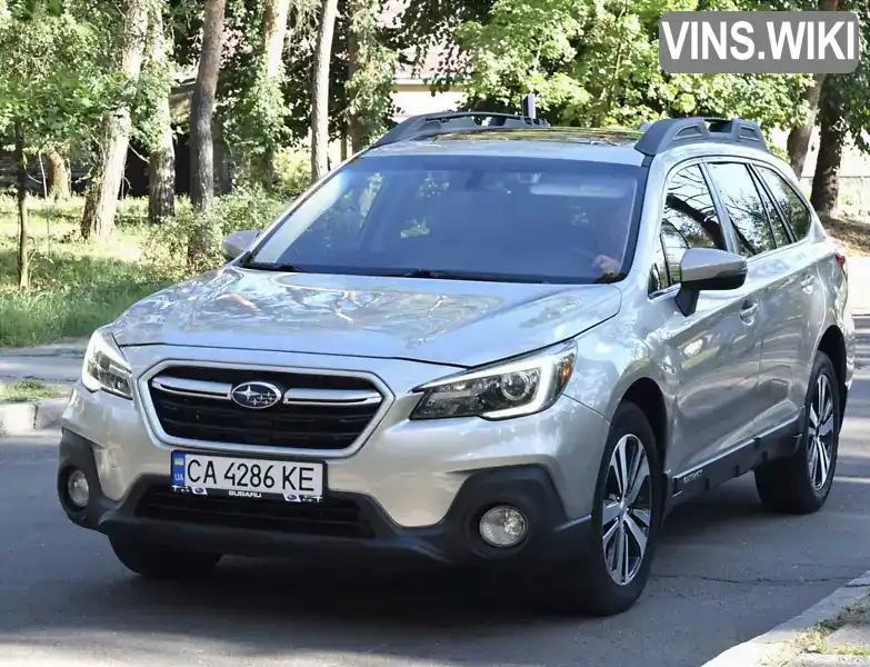 Универсал Subaru Outback 2018 2.5 л. Вариатор обл. Черкасская, Черкассы - Фото 1/21