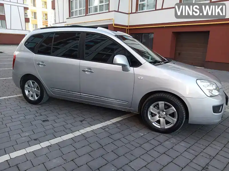 Минивэн Kia Carens 2006 2 л. Ручная / Механика обл. Ивано-Франковская, Ивано-Франковск - Фото 1/21