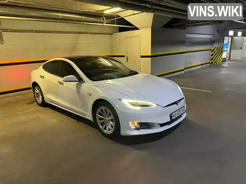 Ліфтбек Tesla Model S 2016 null_content л. обл. Дніпропетровська, Дніпро (Дніпропетровськ) - Фото 1/21