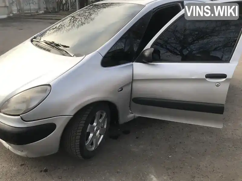 Минивэн Citroen Xsara Picasso 2000 2 л. Ручная / Механика обл. Львовская, Трускавец - Фото 1/21