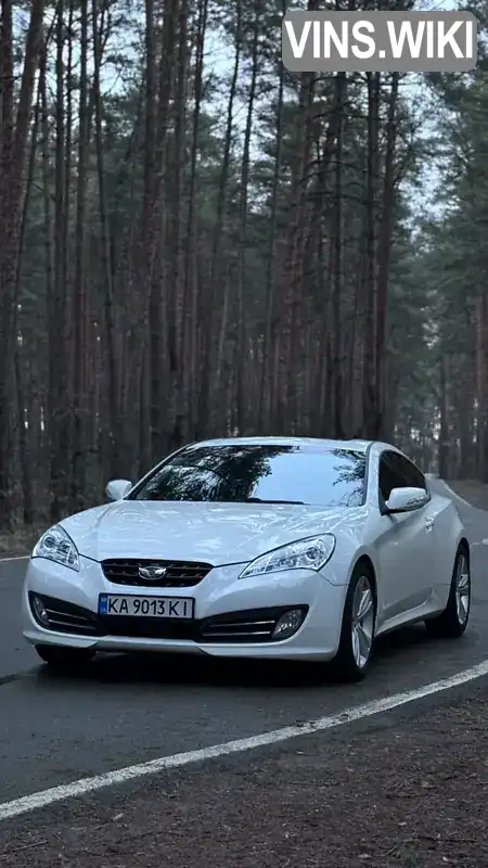 Купе Hyundai Genesis Coupe 2011 2 л. Автомат обл. Киевская, Киев - Фото 1/16