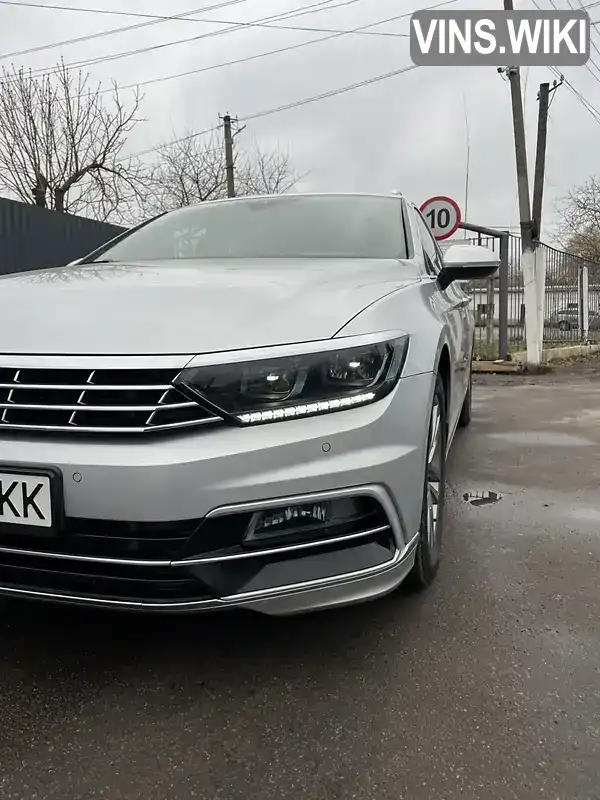 WVWZZZ3CZKE002762 Volkswagen Passat 2018 Універсал 1.97 л. Фото 6