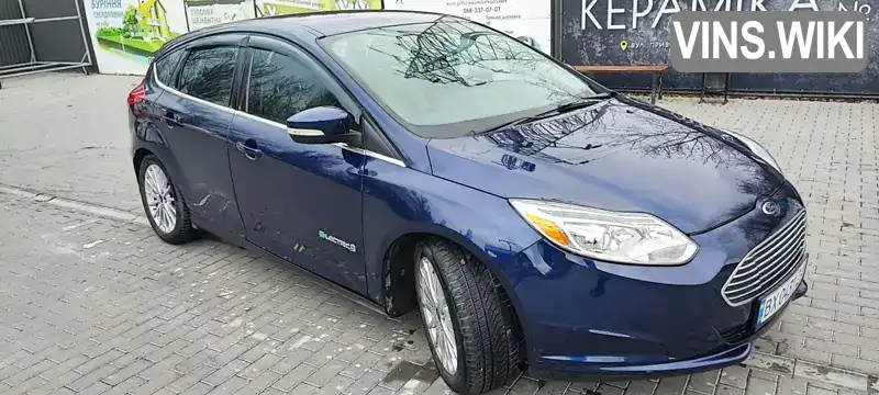 1FADP3R41GL275802 Ford Focus 2016 Хетчбек  Фото 2