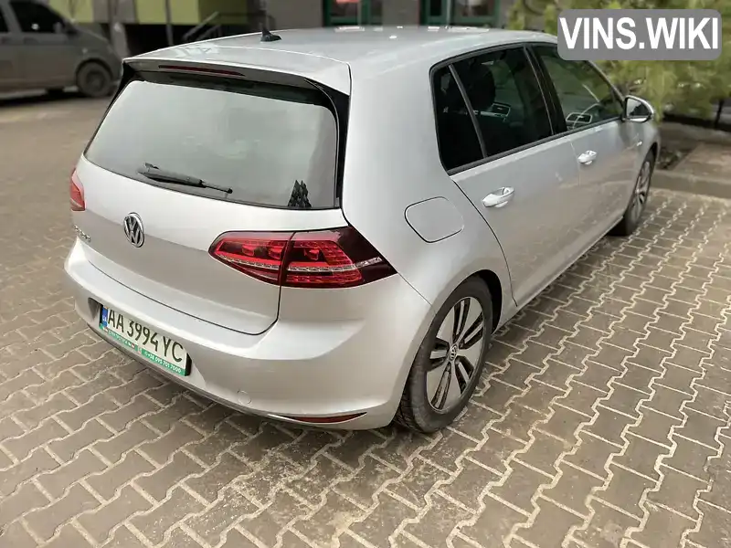 Хэтчбек Volkswagen e-Golf 2014 null_content л. Автомат обл. Киевская, Киев - Фото 1/20