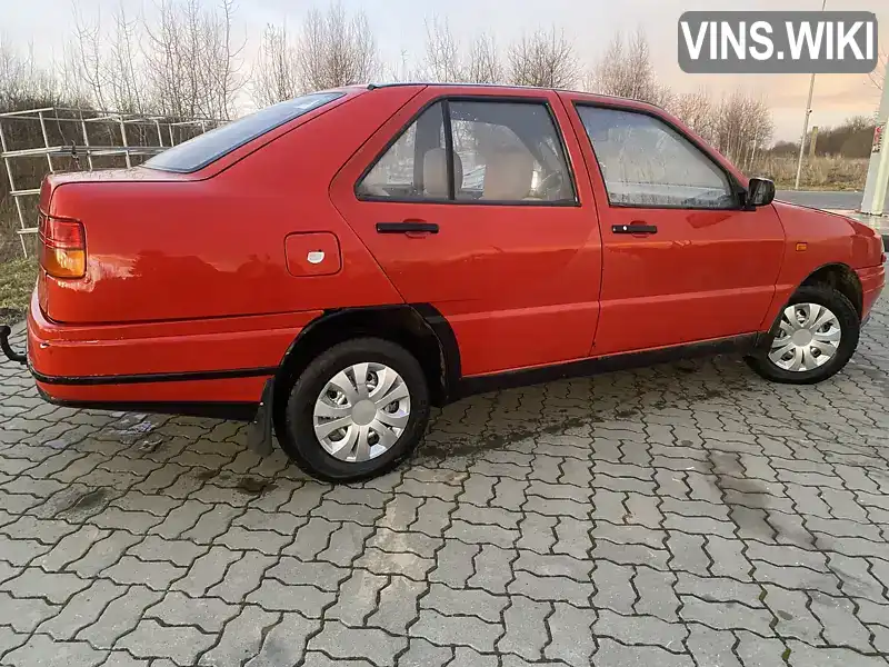 VSSZZZ1LZZD310108 SEAT Toledo 1994 Седан 1.6 л. Фото 3